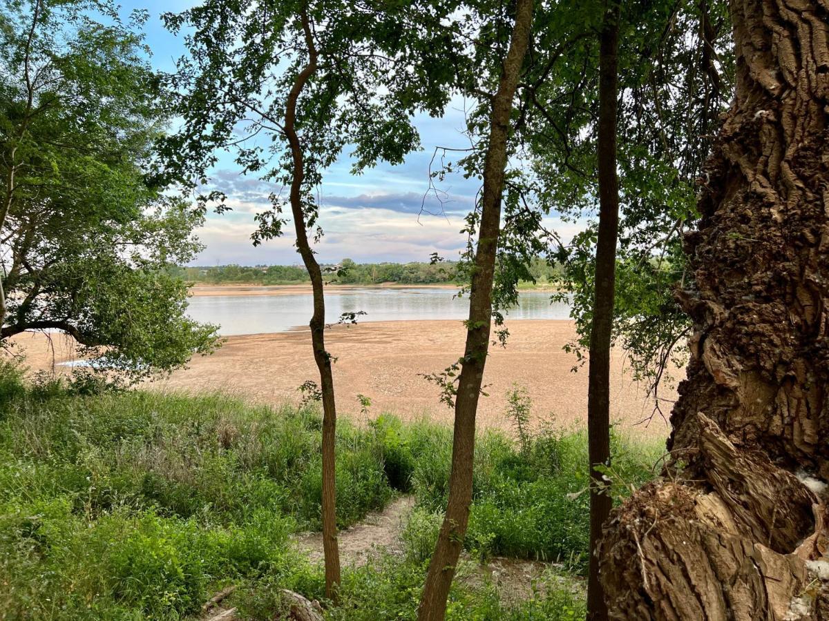 Gite Loirizon Vue Loire 4 Personnes Ingrandes  Екстериор снимка